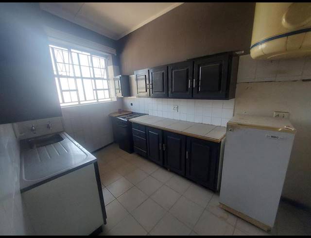 4 BEDROOM APARTMENT FOR SALE IN ARCADIA